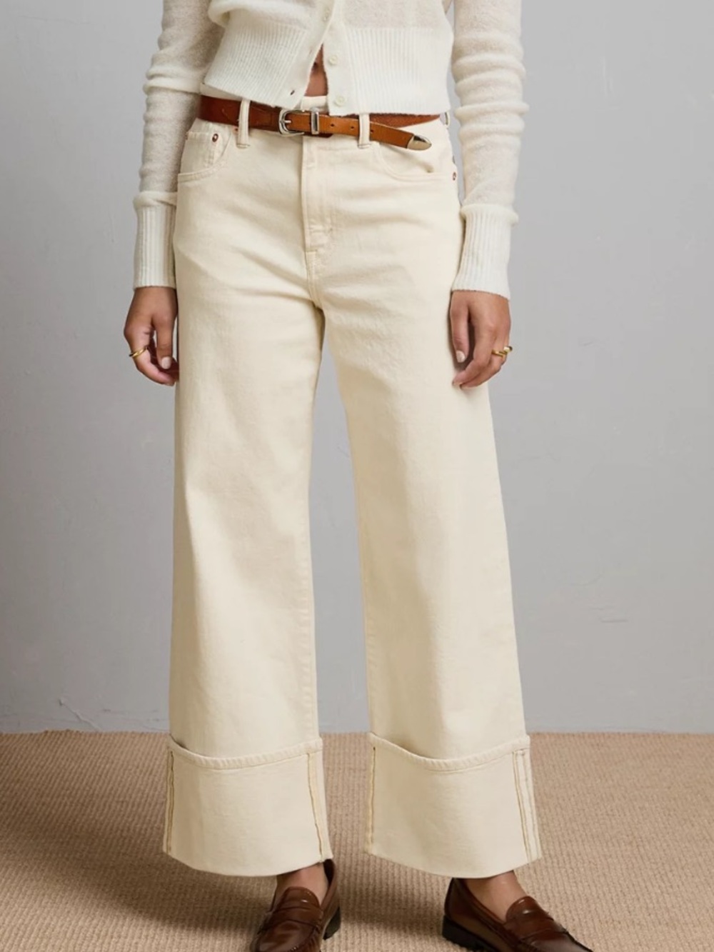 American Eagle Outfitters Wide-Leg Jeans in Cream